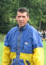 Zawodnik przybył z Łużyc i grał w Olszy w sezonie 2009/2010